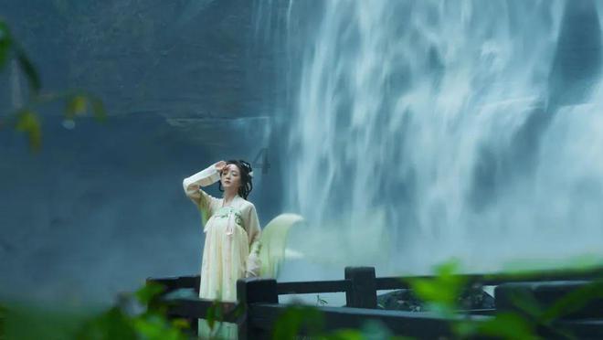 中岛美雪为什么是华语音乐的指明灯,听完《西装下的摇滚》你就懂知识星球平台,专注分享精品知识